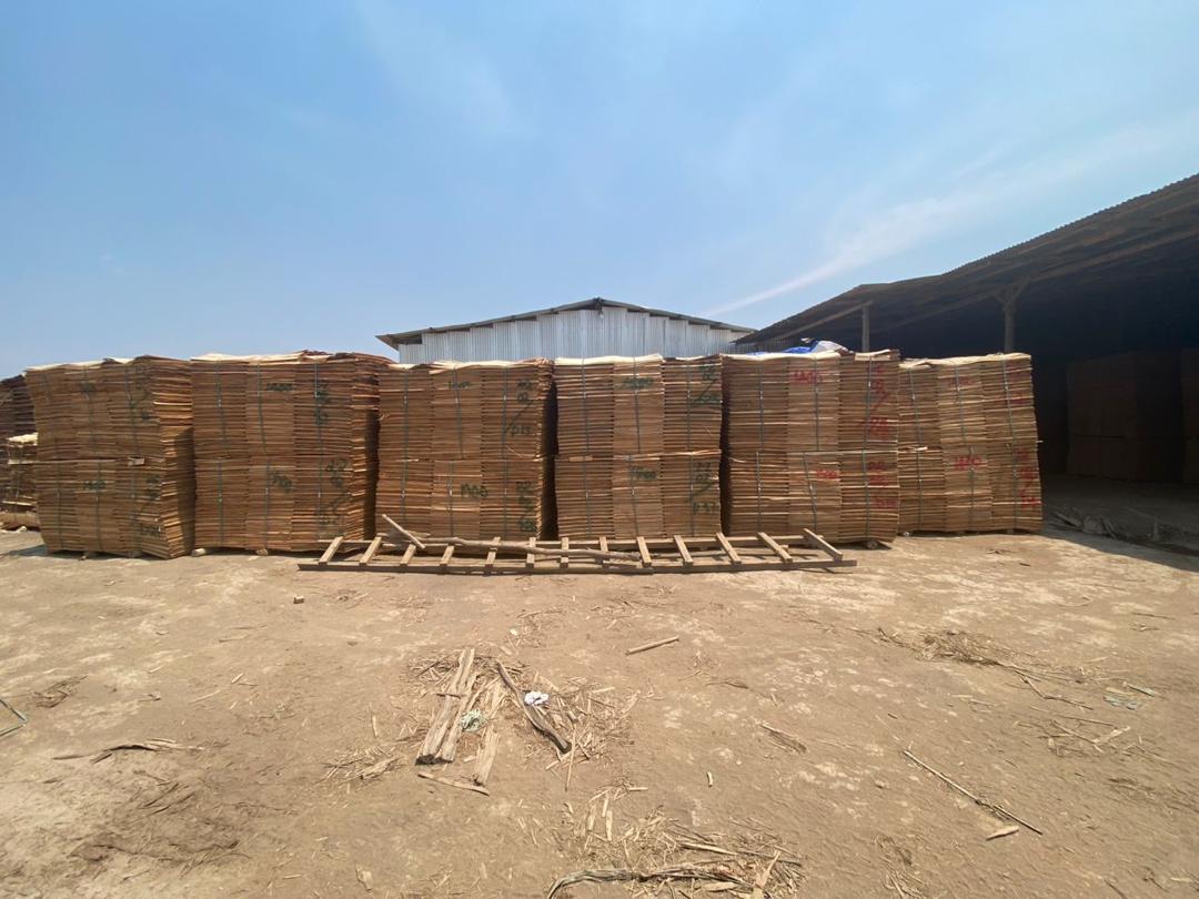 Retail and distribution supply